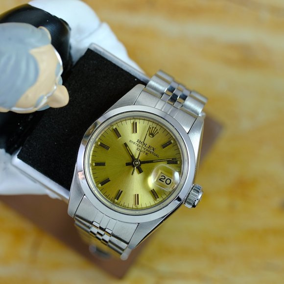 Rolex Datejust Champagne Dial With Certificate - Picture 3 of 7